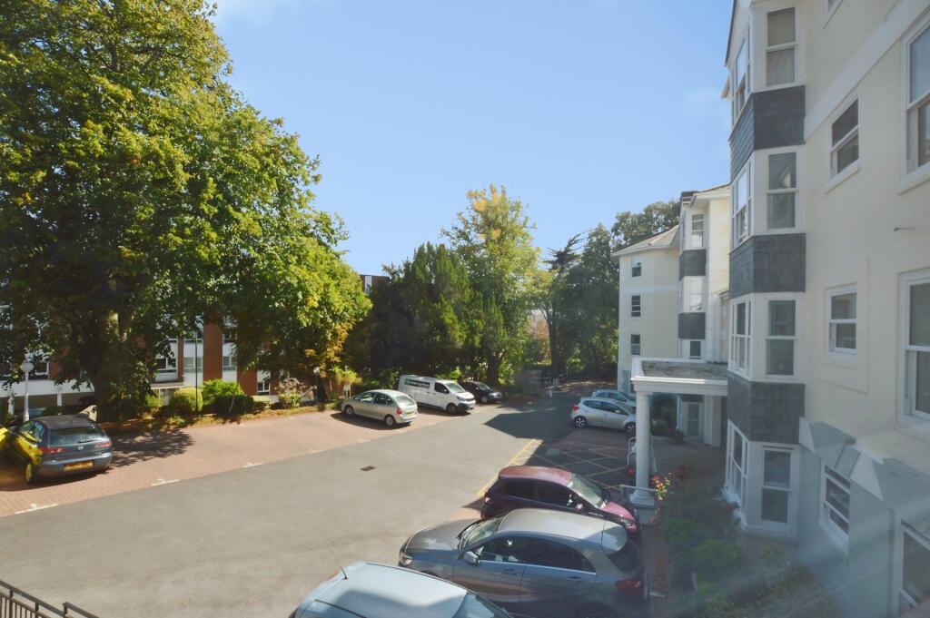 Apartment in Torquay - View 5