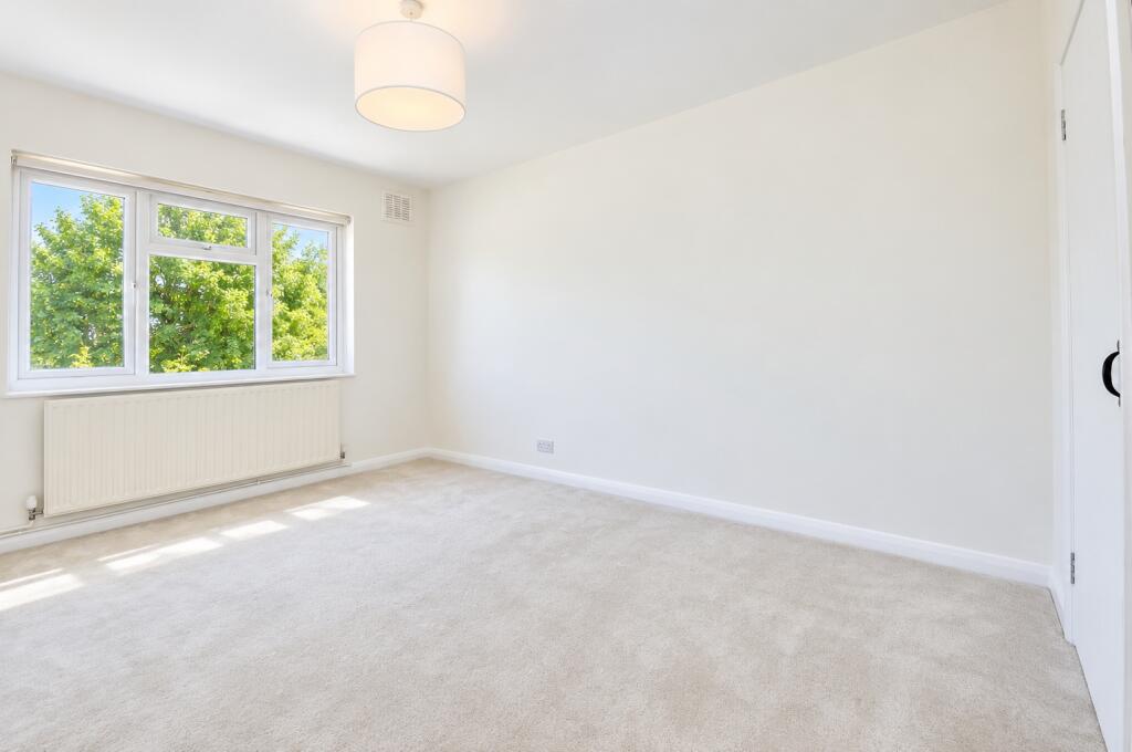 House in London - View 4