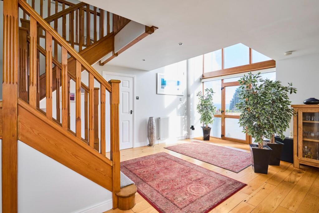 Brown Springs Lane, Oakworth, Keighley - View 4