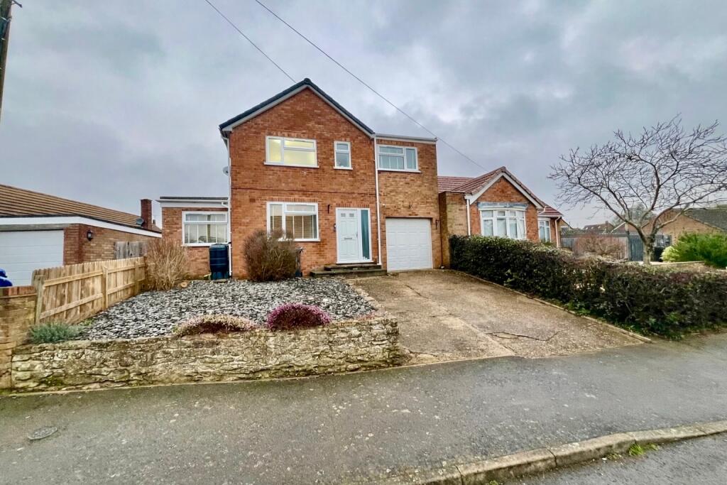 Main image of property: Park Leys, Daventry, NN11 4AS