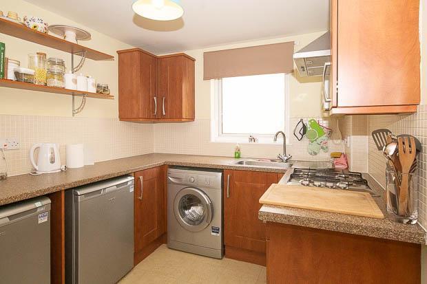 Apartment in Cheltenham, Marle Hill, St Paul’s - View 2