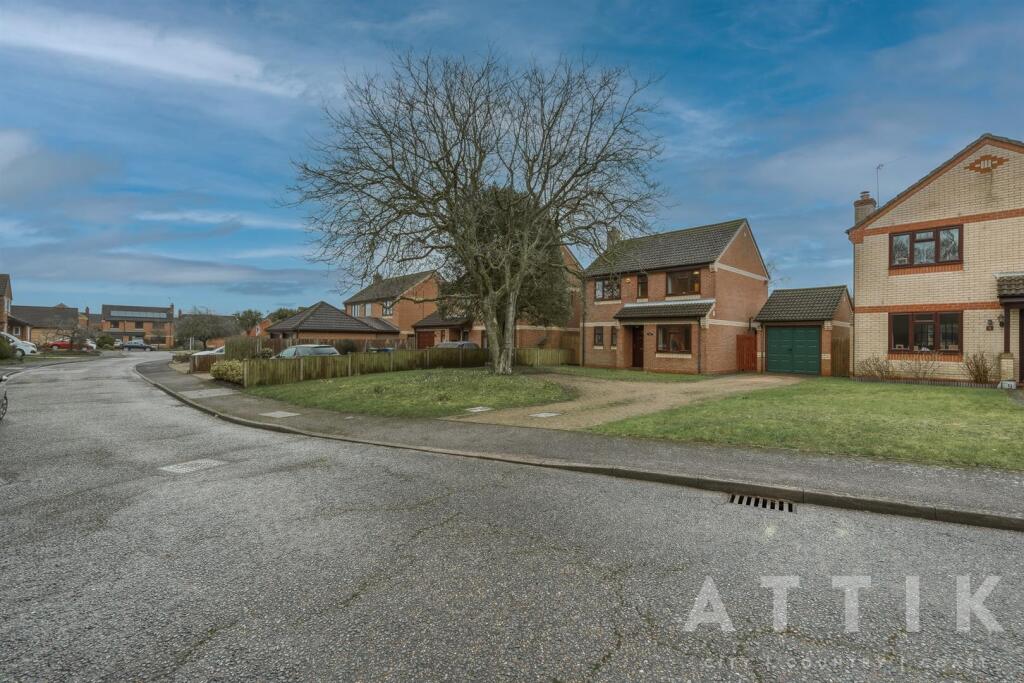 Main image of property: The Paddocks, Halesworth