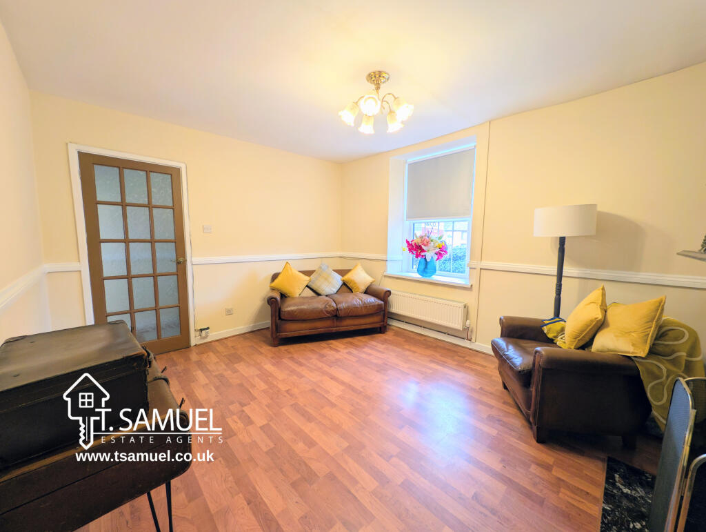 House in Cardiff - View 4