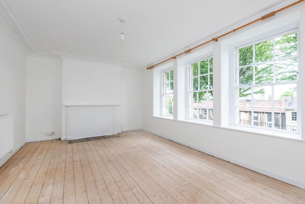 Apartment in Bath - View 2
