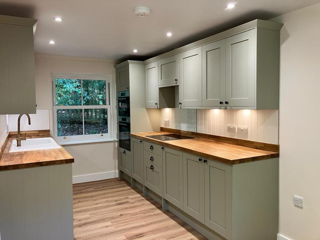 House in Epping Forest, Waltham Abbey - View 4