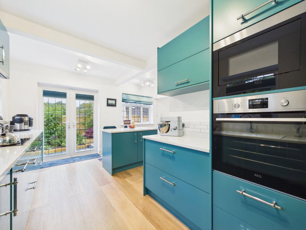 House in Worthing, Nepcote, Findon - More