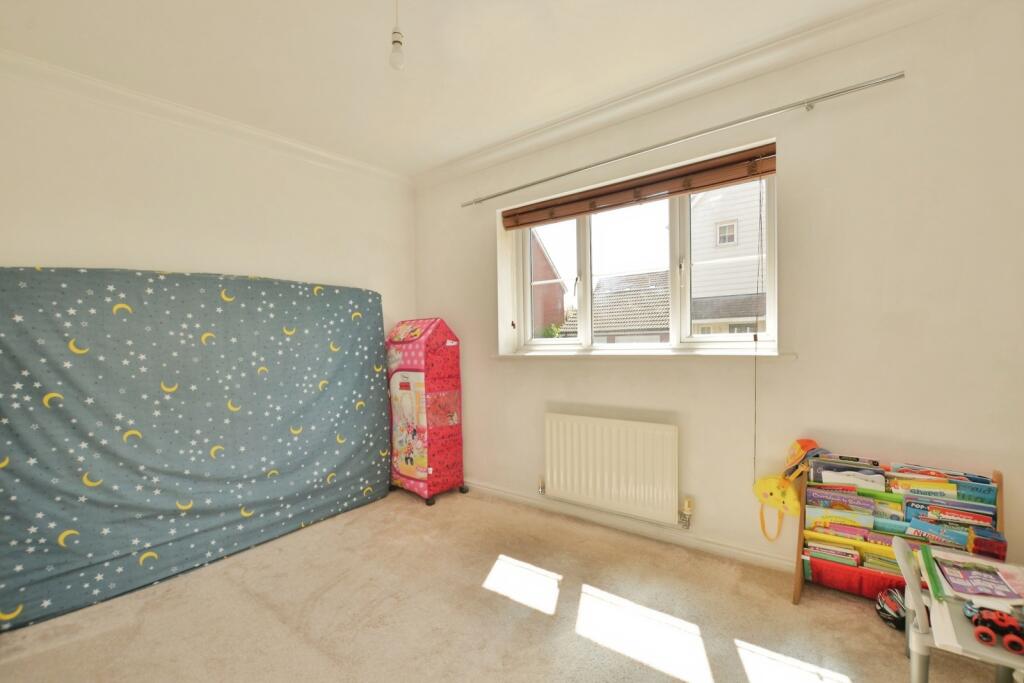 Apartment in Tonbridge - More