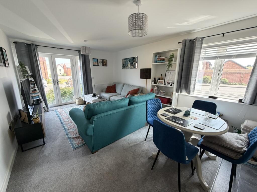 Newstead Way, Daventry - View 4