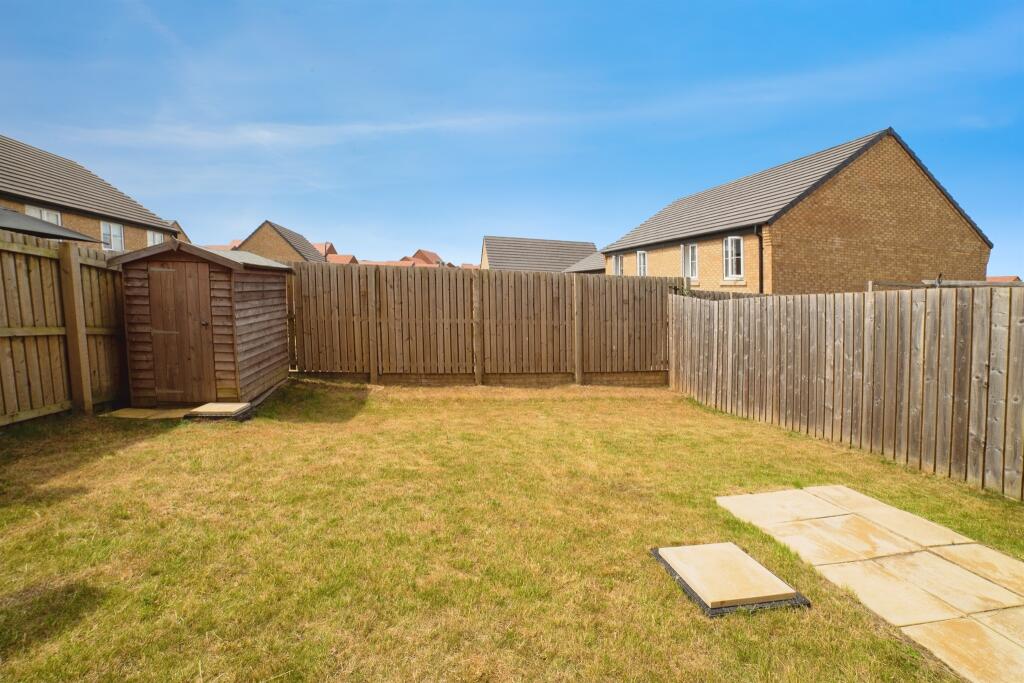Blueberry Court, Holmewood, CHESTERFIELD photo 4