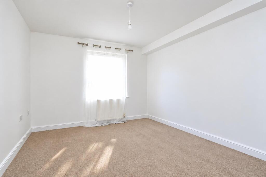 Apartment in Sandown, Yaverland - View 4