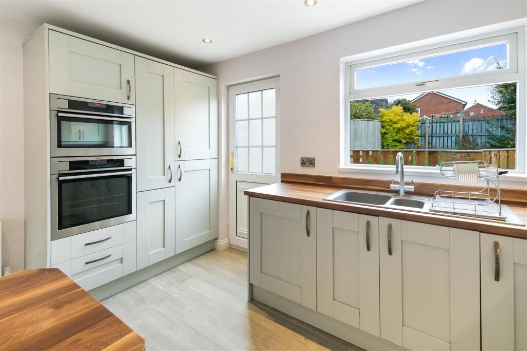 House in Darlington - View 5