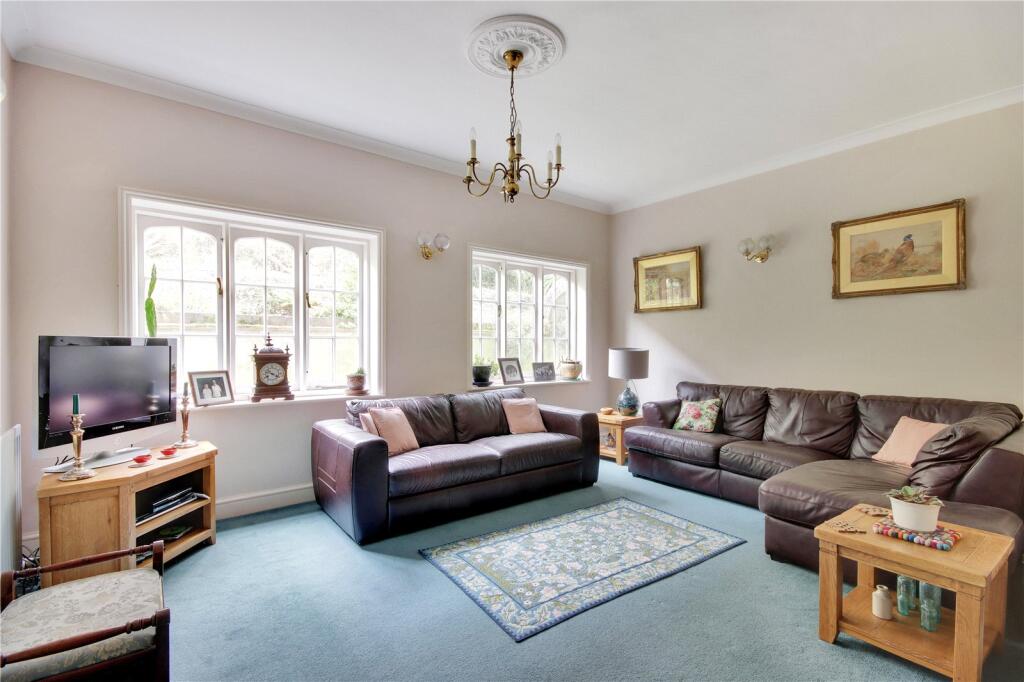 House in Sevenoaks, St John's - View 3