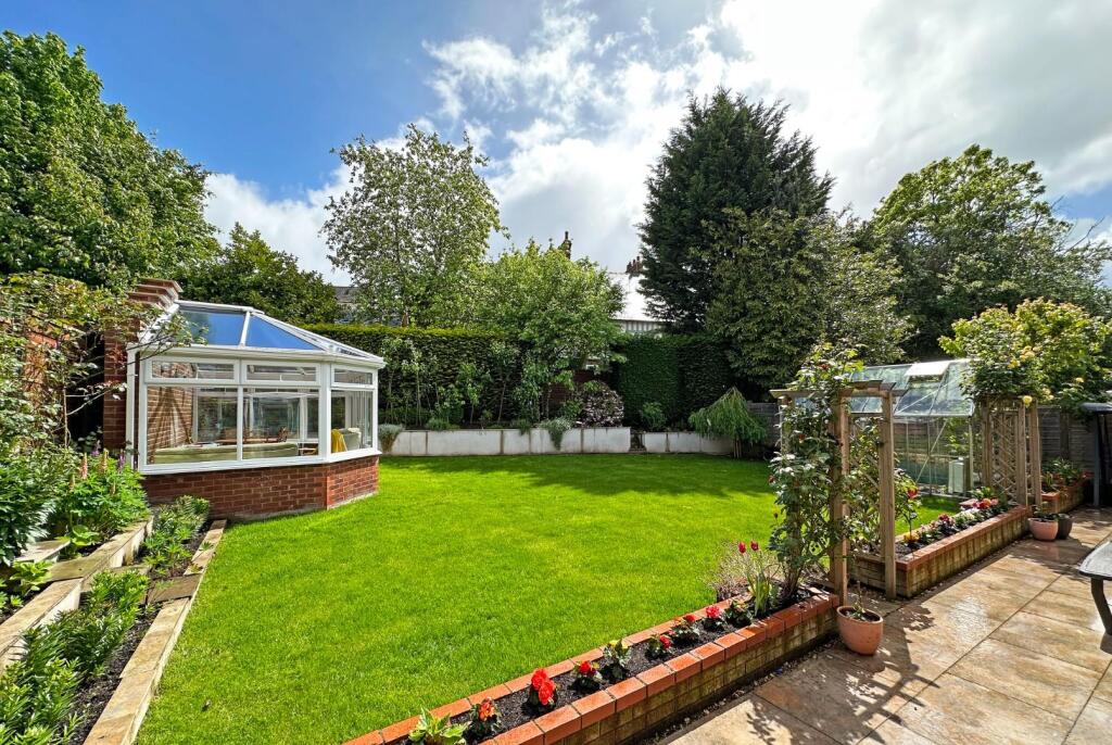 House in Trafford, Greater Manchester - View 5