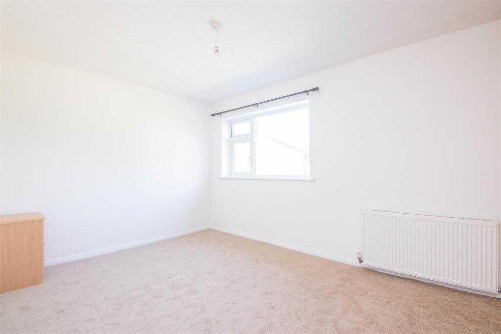House in South Ribble, Moss Side - View 4