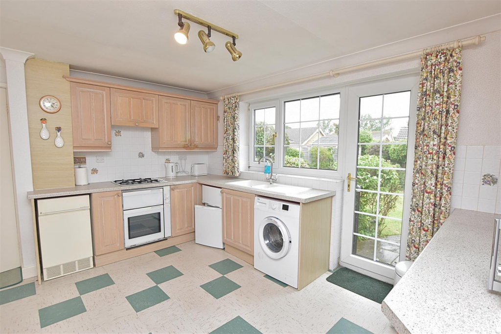 Seaford Road, Cleethorpes photo 3