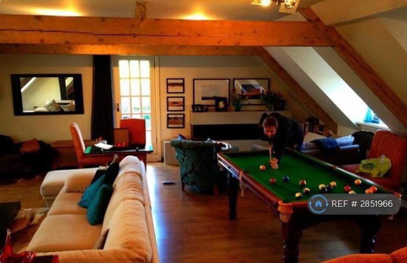 Main image of property: Lenham Rd., London, SE12