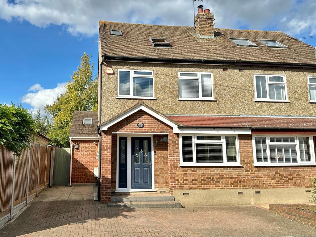 4-bed semi-detached on Burstead Drive, Billericay, CM11, £525,000