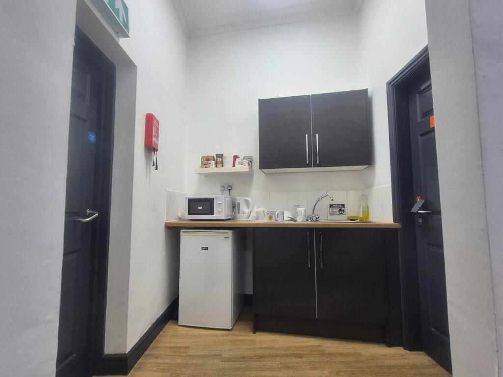 9d kitchen.jpg