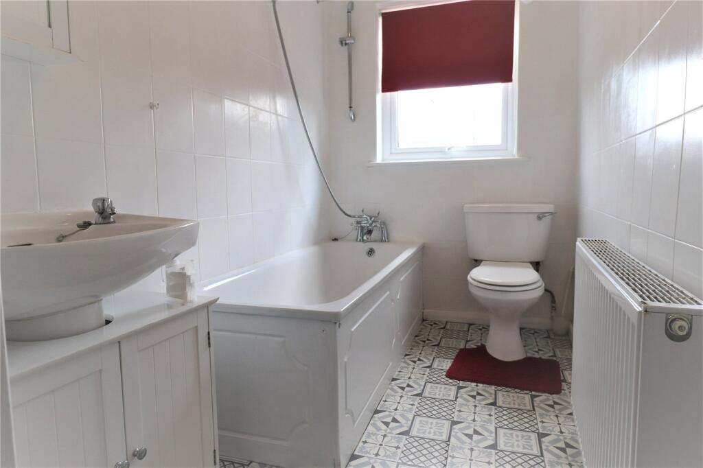 House in Swanscombe - More