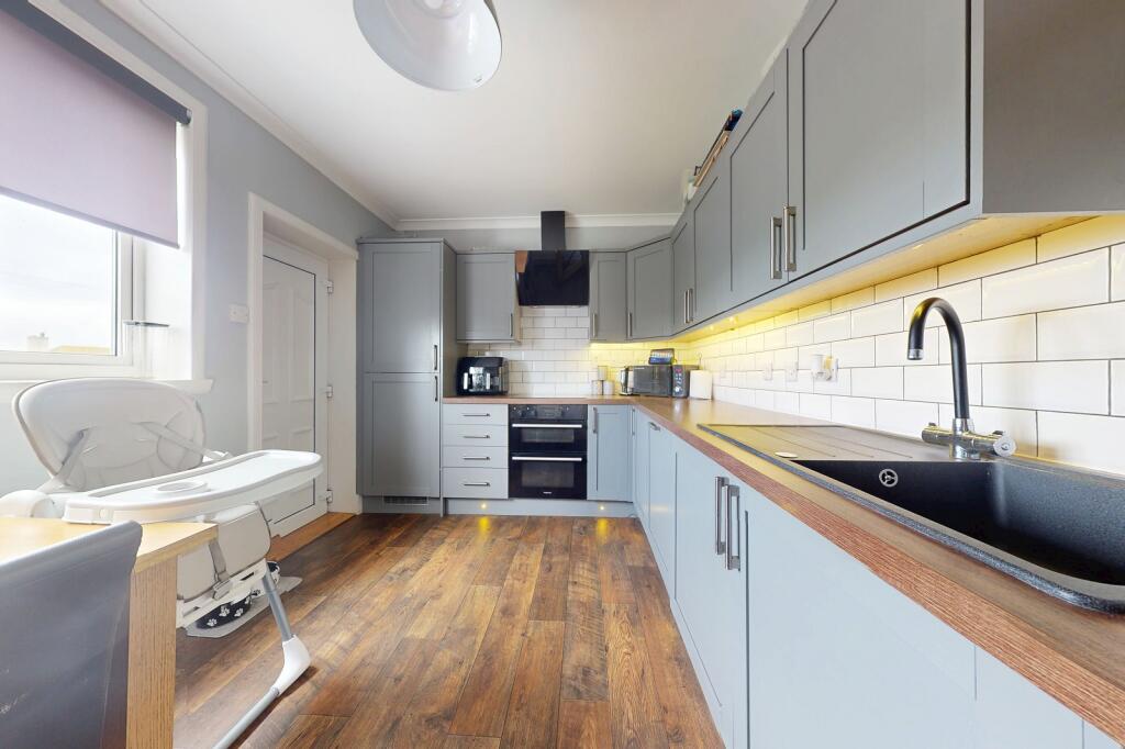 House in Highland. KW3 6AJ, Caithness - View 4