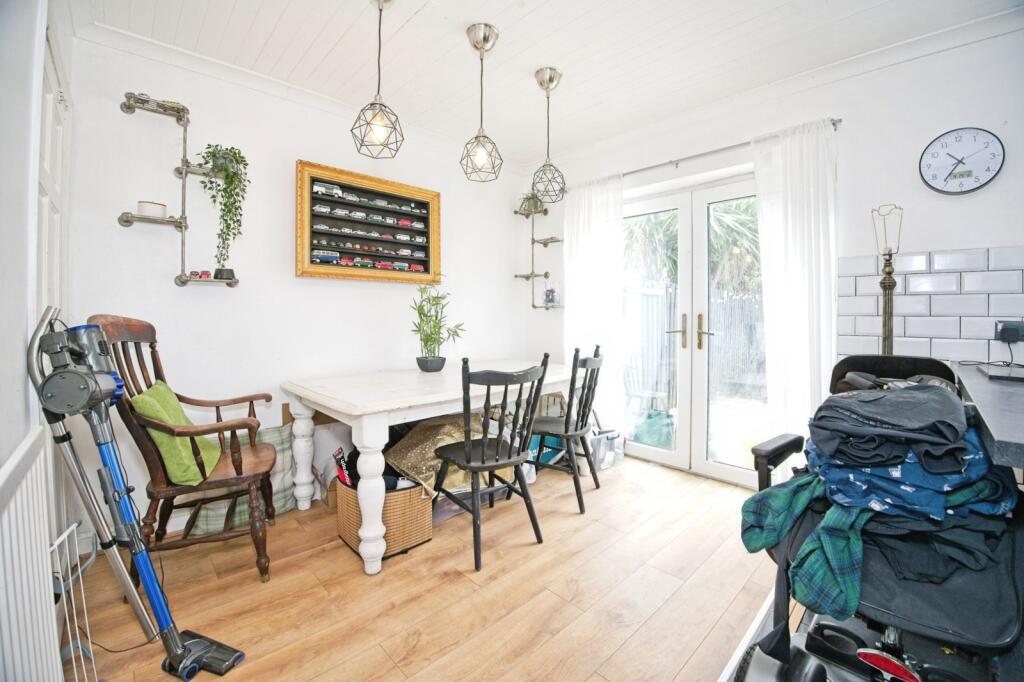 House in Cardiff - View 5