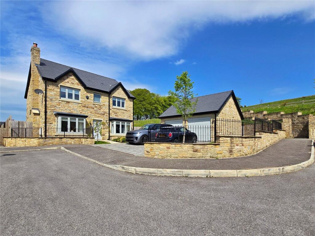 Main image of property: Johnny Barn Close, Rawtenstall, Rossendale, BB4