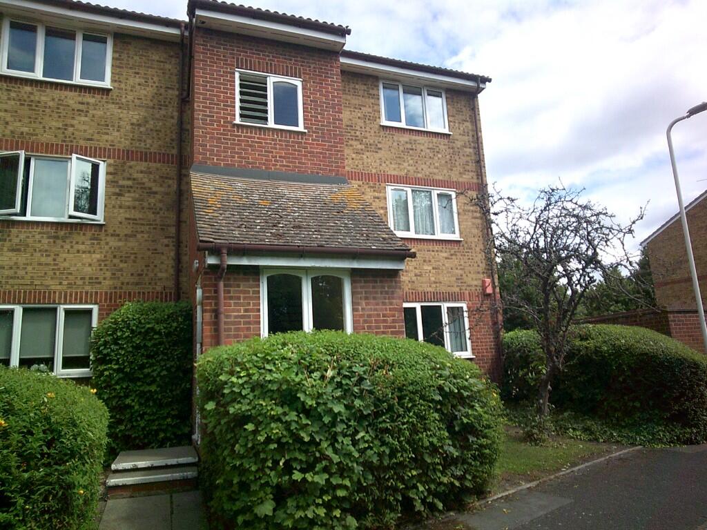 Main image of property: Stirling Close, Rainham, Havering, London, RM13
