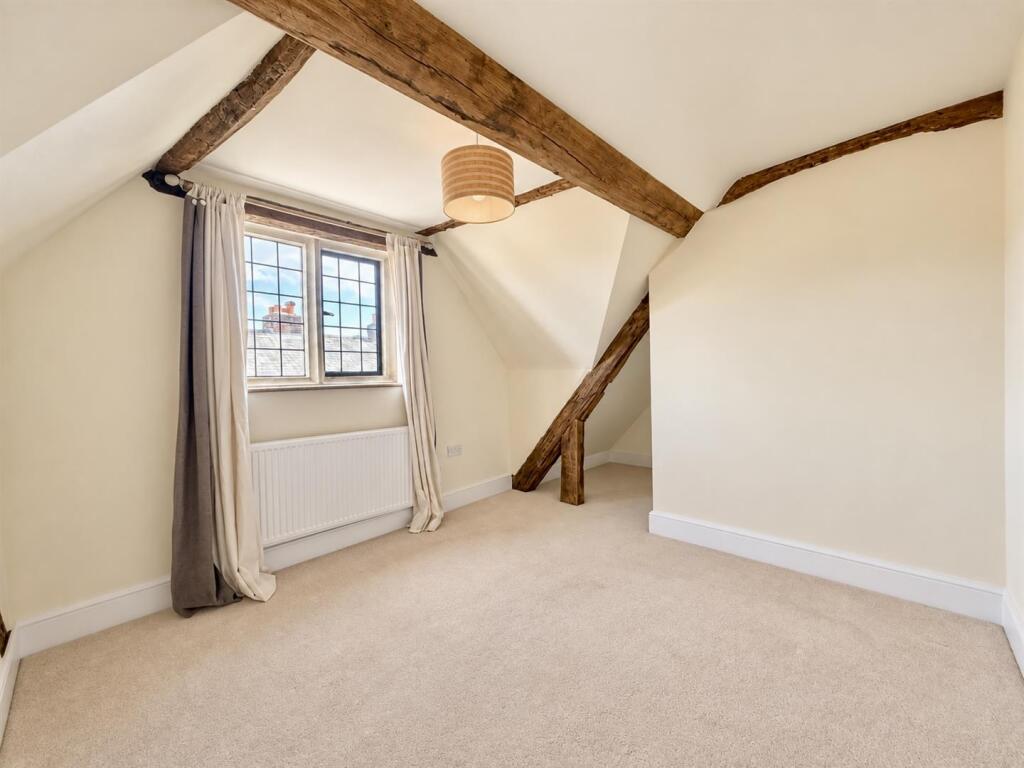Apartment in Salisbury - View 5