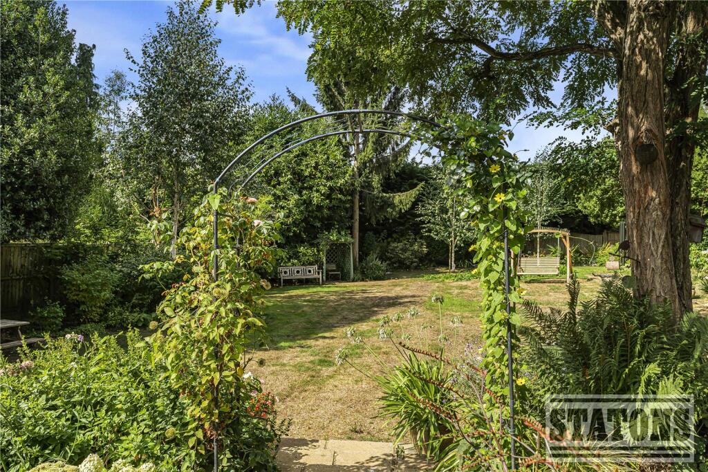 Additional image 22 of Upland Drive, Brookmans Park, Hatfield, Hertfordshire, AL9