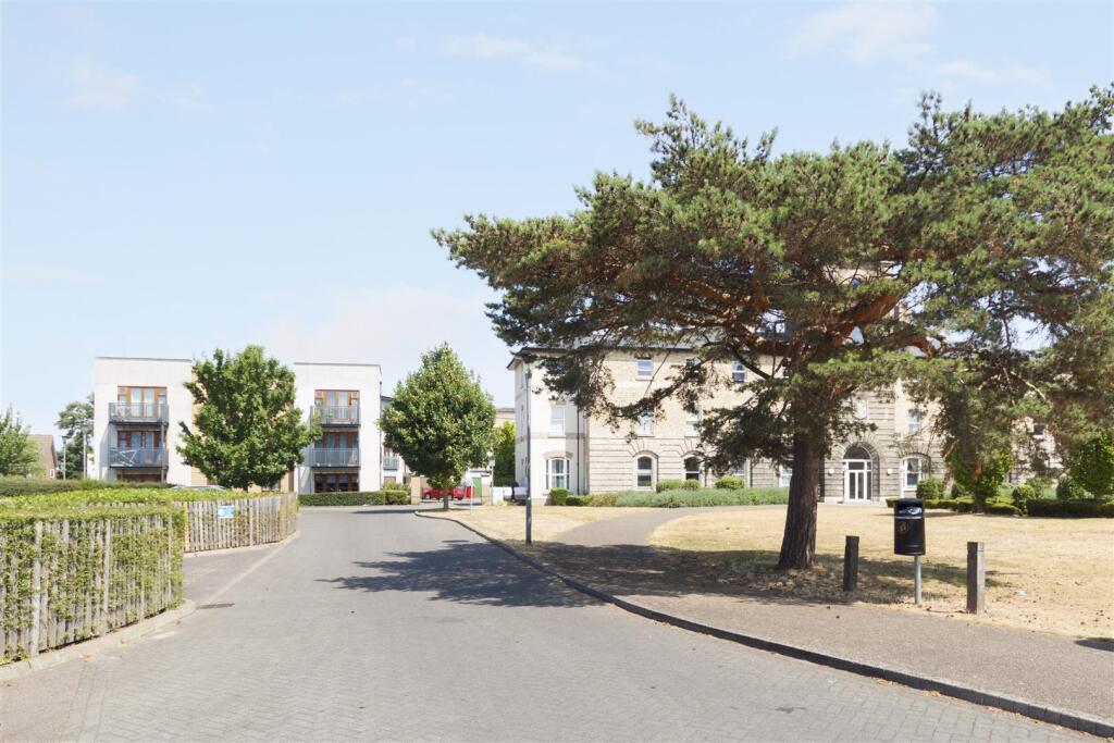 Main image of property: Harry Close, Croydon