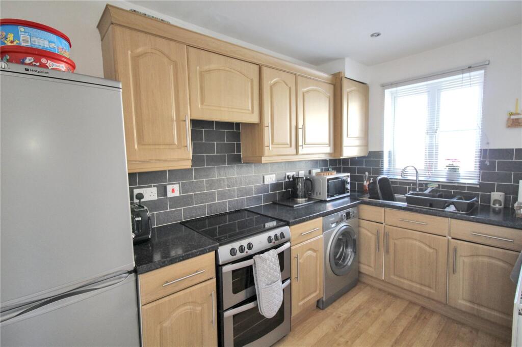 House in Swindon - View 4