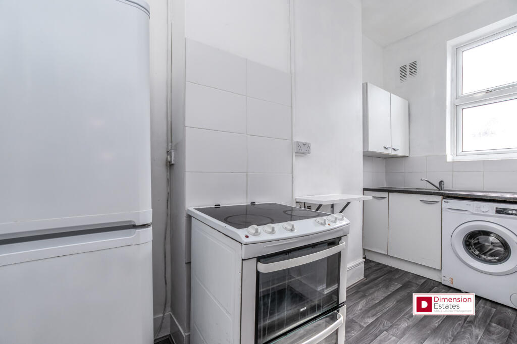 2 bedroom maisonette for rent
