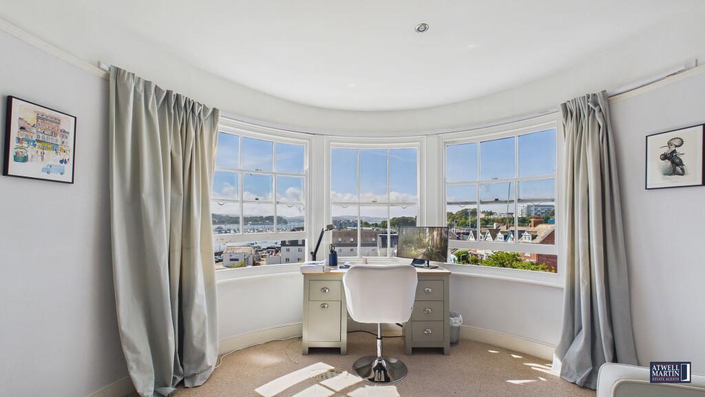 Apartment in Plymouth, Stonehouse - More