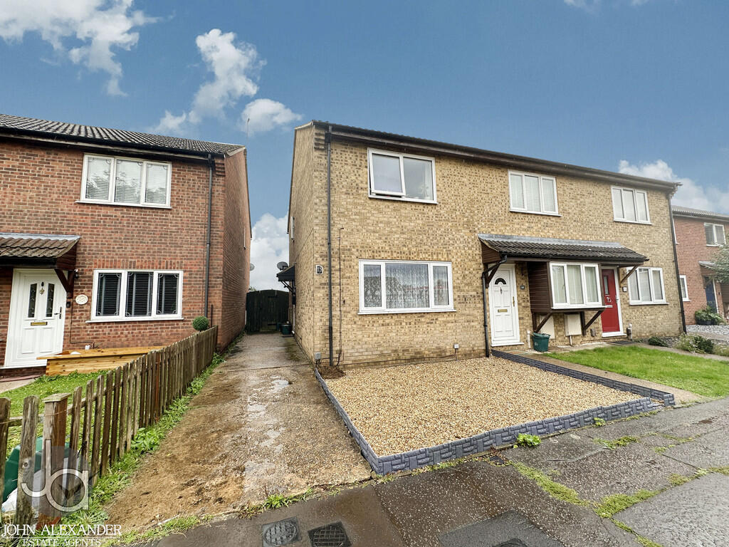 2-bed terraced on Montbretia Close, Stanway, £240,000