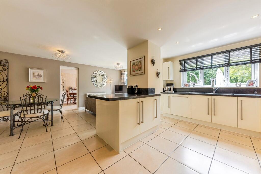 Murrayfield Avenue, Greylees, Sleaford - View 3