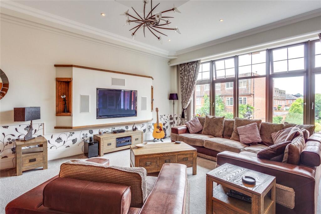 Station Road, Henley-on-Thames, Oxfordshire, RG9 - View 5