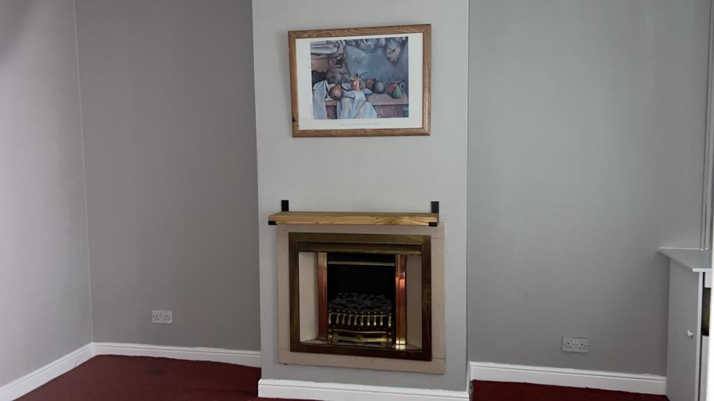 House in Manchester, Greater Manchester - View 2