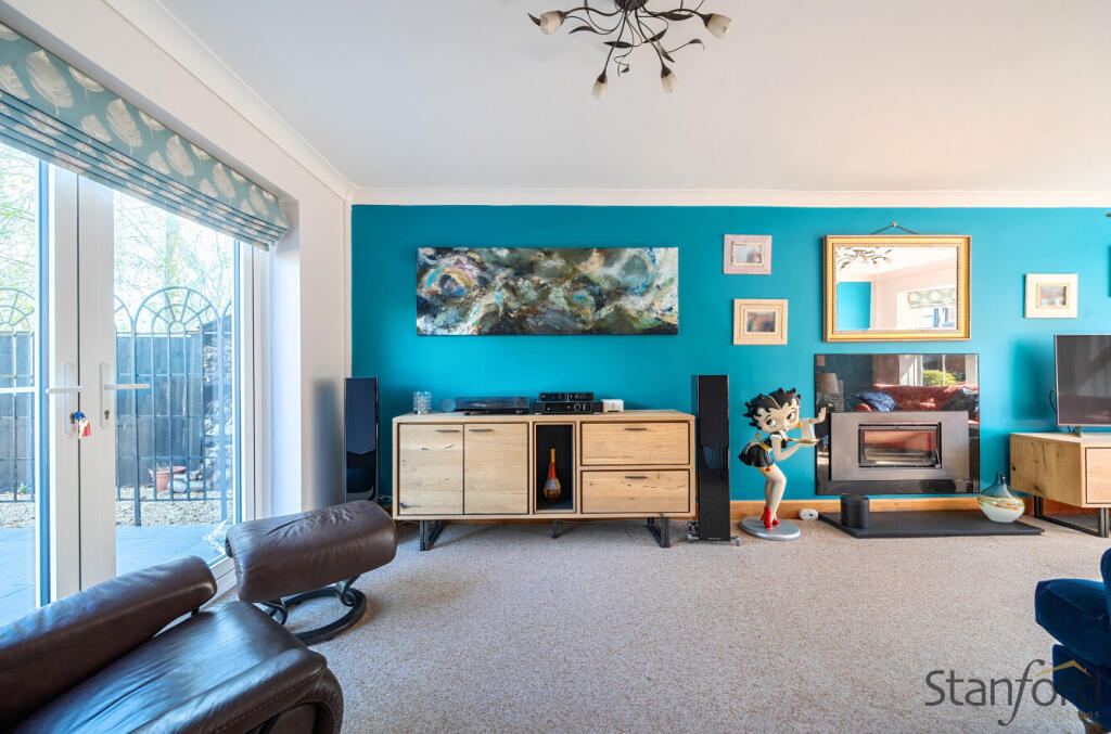 Templecombe Road, Bishopstoke, Eastleigh, SO50 photo 3
