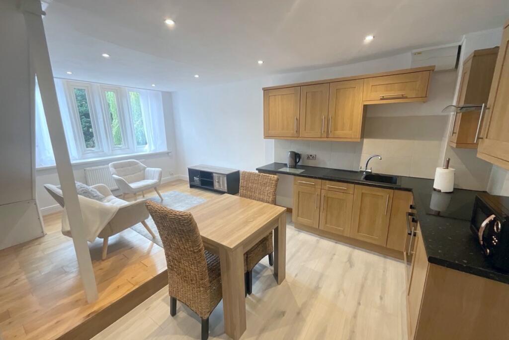 41 Normanton Spring Road, Sheffield, S13 7BA photo 3