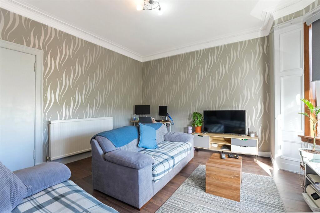 Apartment in Johnstone, Johnstone Castle, Renfrewshire - More