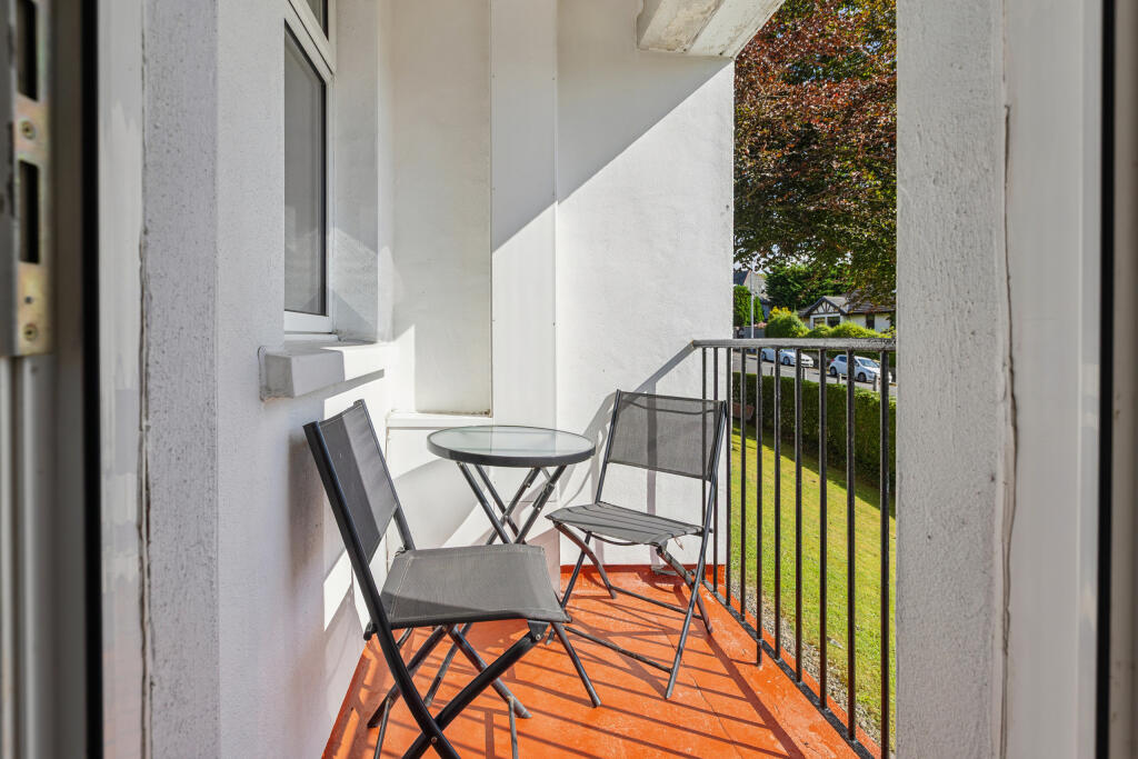 Apartment in Glasgow - View 5