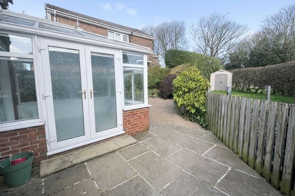 House in Bradford, Allerton Upper Green - View 4