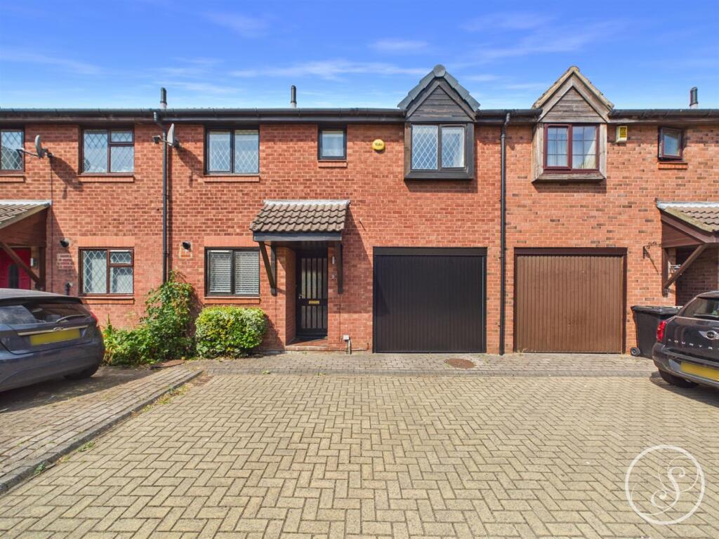 Main image of property: High Bank View, Leeds