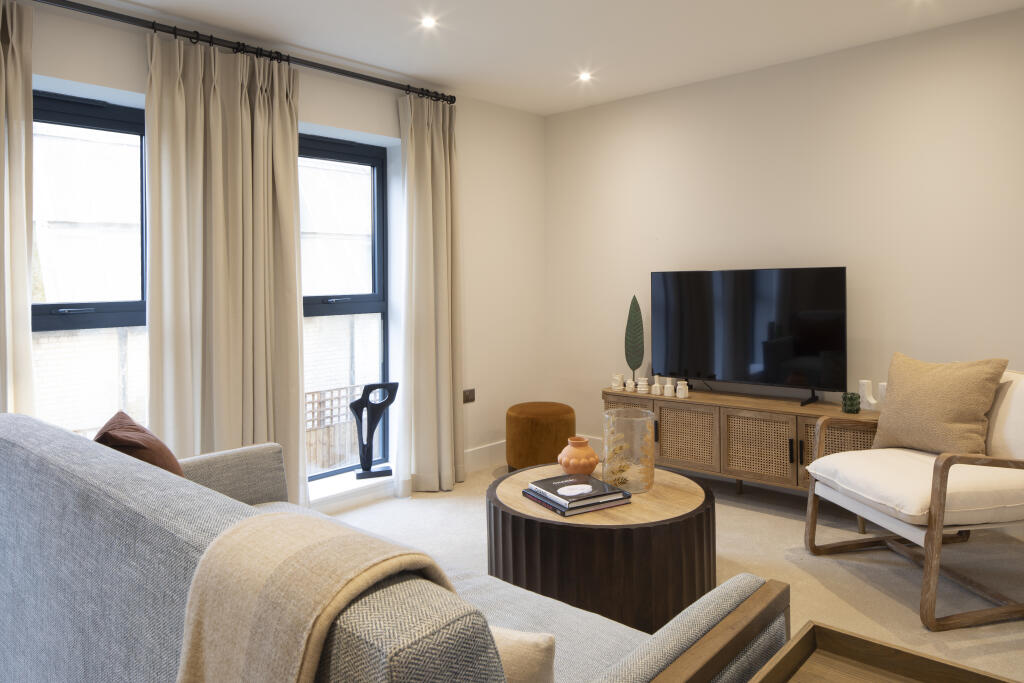 Main image of property: Frankum Mews, N17