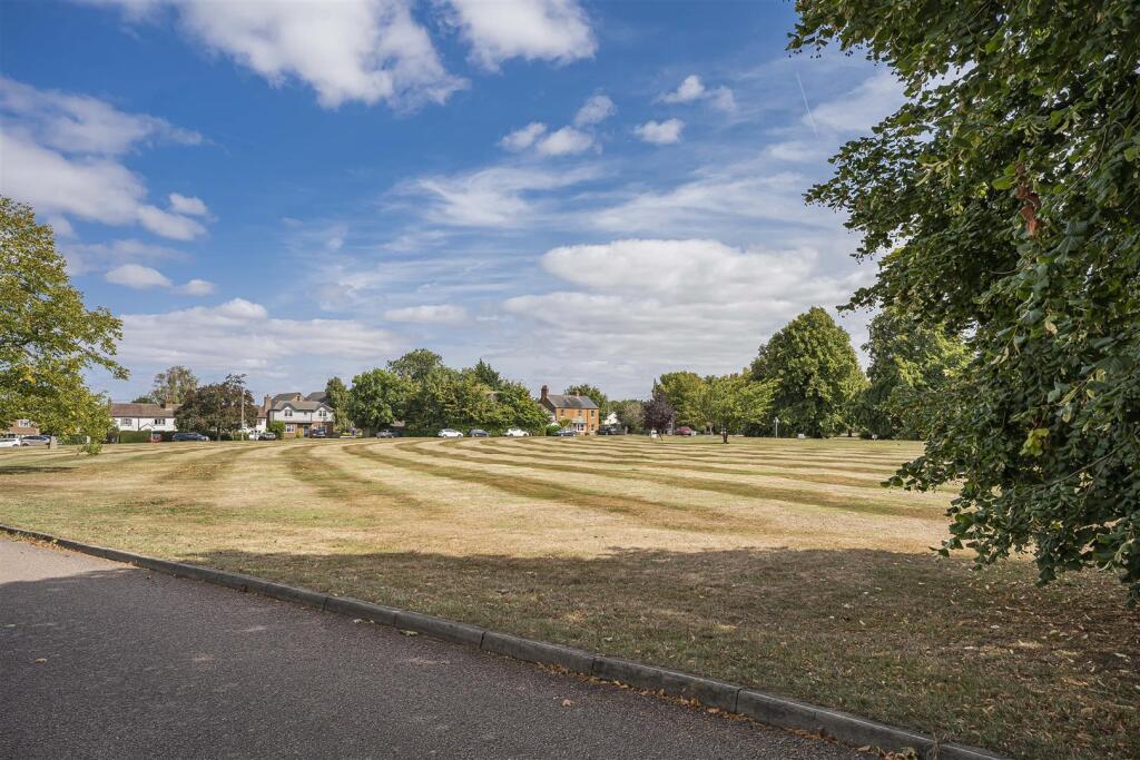 Additional image 32 of Two Oaks Drive, Welwyn