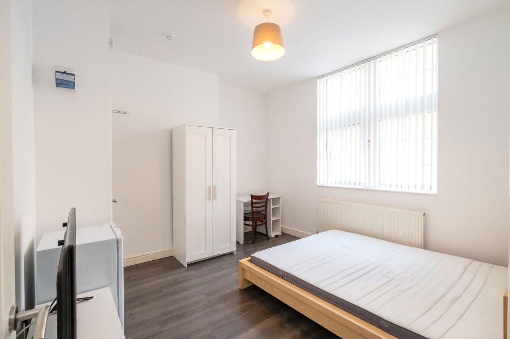 Main image of property: Market Street, Loughborough