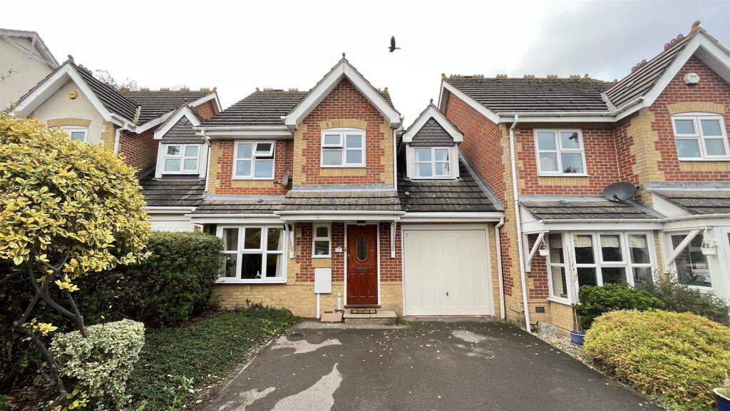 Main image of property: Hadleigh Drive, Sutton