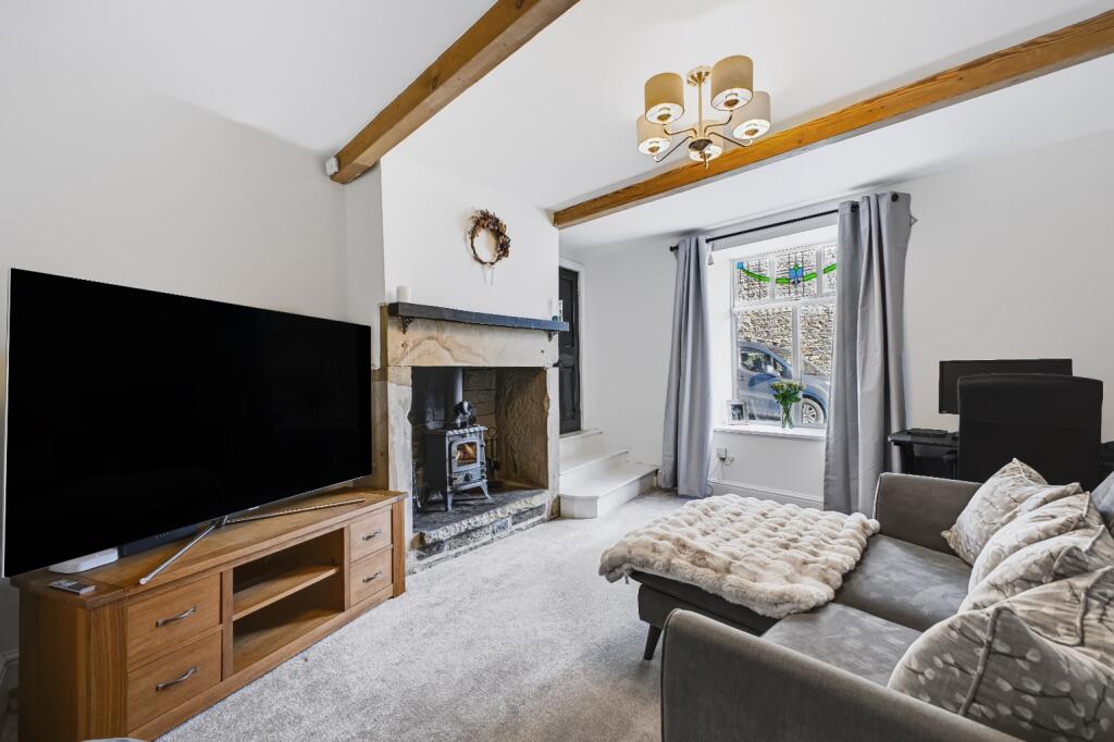 House in Huddersfield, Shelley, Shepley - View 5