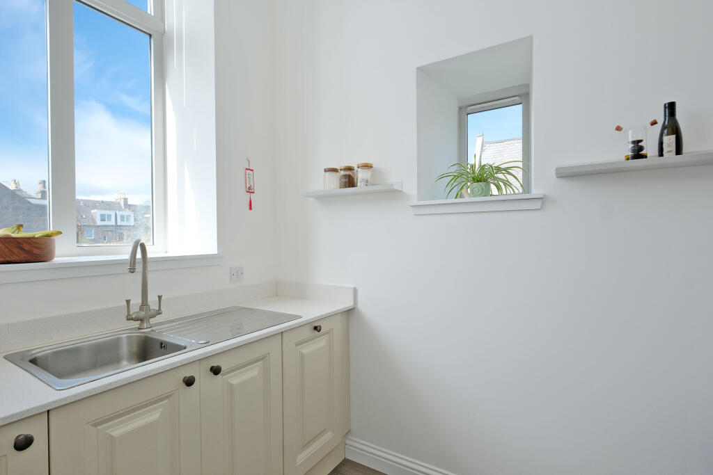 Additional image 15 of Flat 7 120 Rosemount Place, Rosemount, Aberdeen, AB25