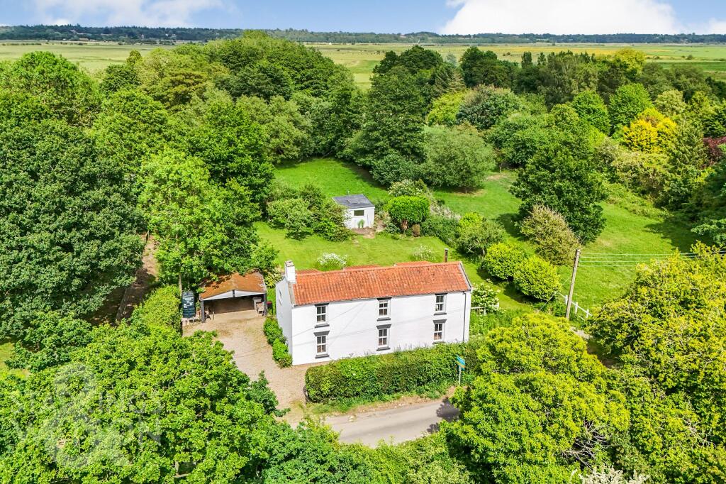 Main image of property: Low Road, Haddiscoe, Norwich